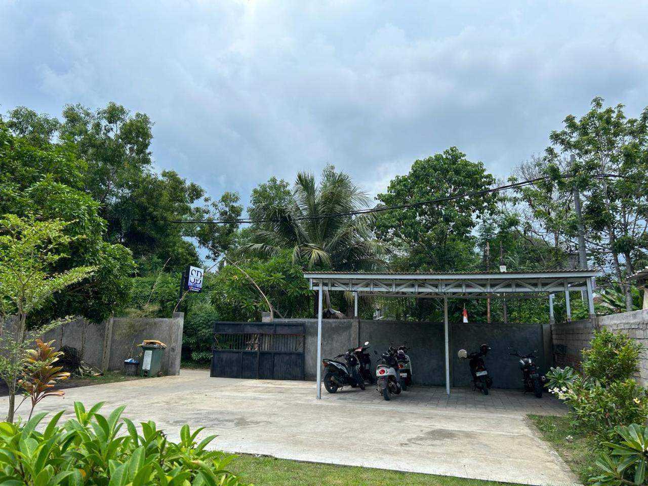 Sayang Bungalows Kuta  المظهر الخارجي الصورة